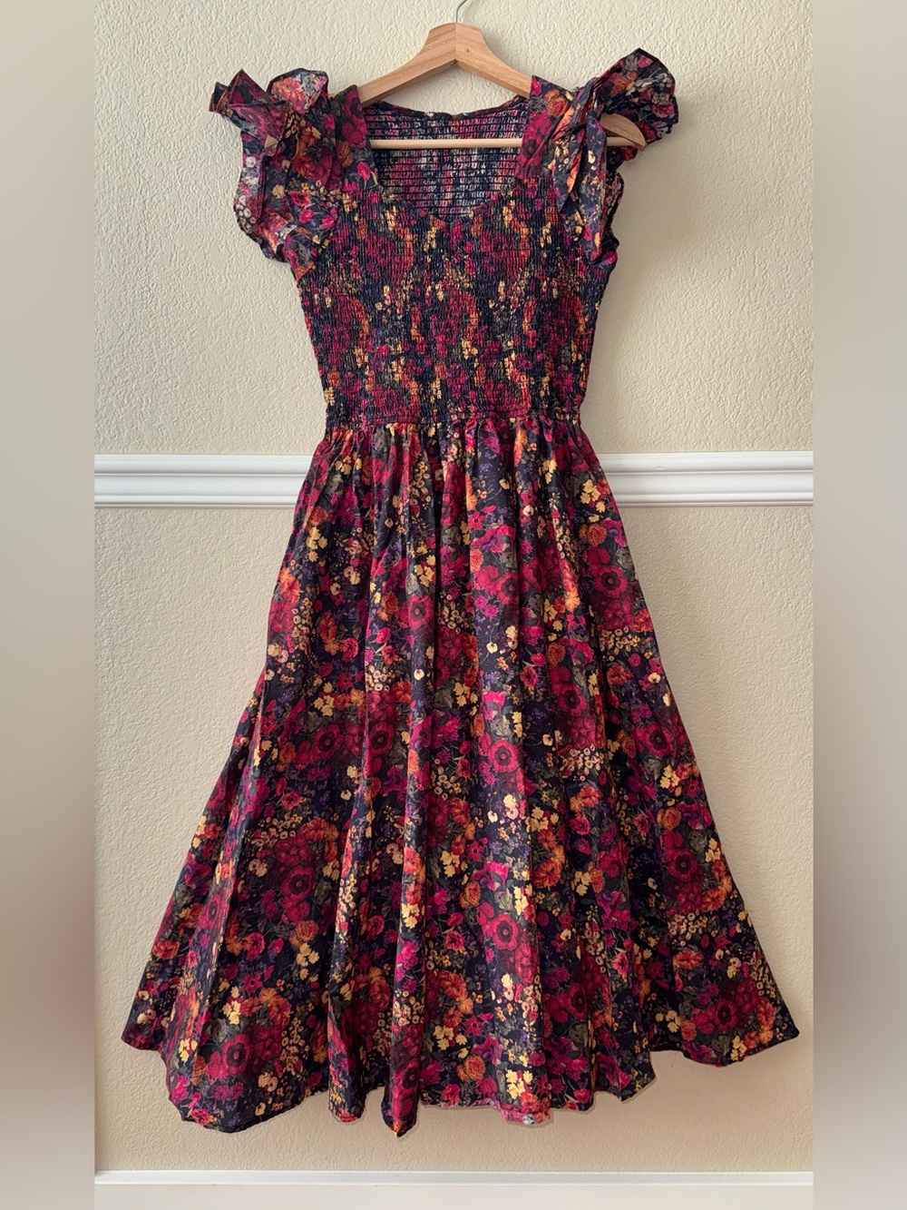 Ivy City Co. 100% Cotton Hattie Dress in Night Garden Floral Smocked Midi Small - Picture 2 of 9